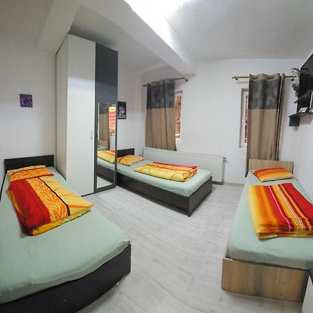 Appartamento Casa Ana Cluj-Napoca Esterno foto